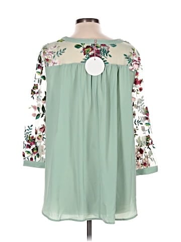 Umgee 3/4 Sleeve Top (view 2)