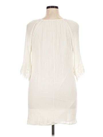 Naif 3/4 Sleeve Blouse (view 2)
