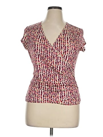 The Limited Short Sleeve Top (view 1)