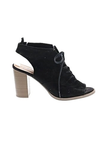Gap Heels (view 1)