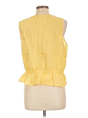 Old Navy Sleeveless Blouse (view 2)