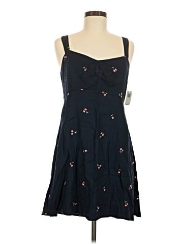 Old Navy Cocktail Dress (view 1)