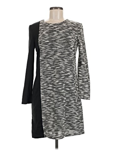 Slate & Willow Casual Dress (view 1)