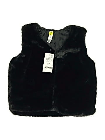 Epic Threads Faux Fur Vest (view 1)