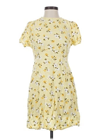 Old Navy Casual Dress (view 1)