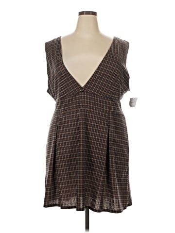 American Eagle Outfitters Casual Dress (view 1)