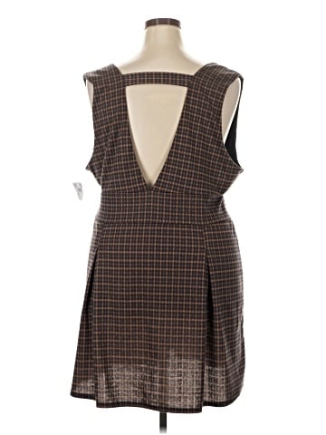 American Eagle Outfitters Casual Dress (view 2)