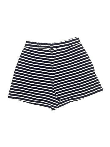 Gap Shorts (view 2)
