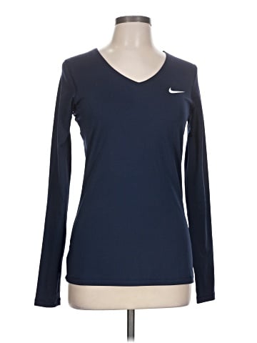 Nike Long Sleeve T-Shirt (view 1)