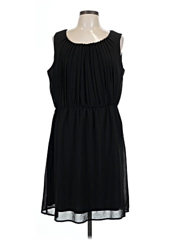 SOHO Apparel Ltd Casual Dress (view 1)