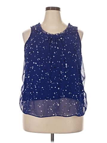 Elle Sleeveless Blouse (view 1)