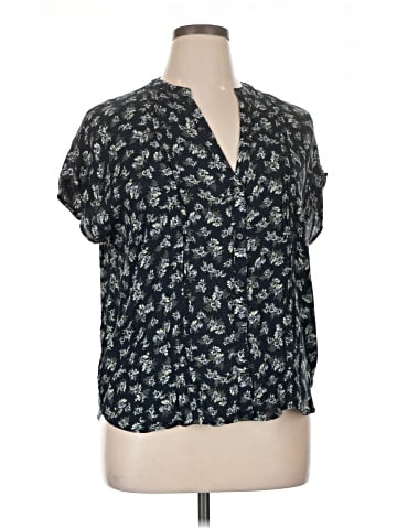Treasure & Bond Short Sleeve Blouse (view 1)