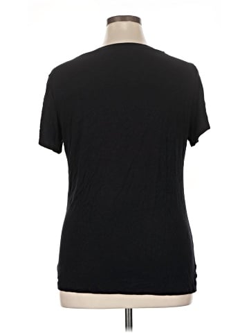 Nine Britton Short Sleeve T-Shirt (view 2)