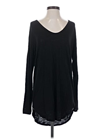 LUXE Long Sleeve T-Shirt (view 1)