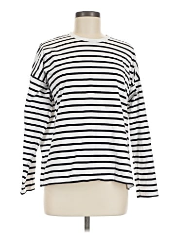 Uniqlo Long Sleeve T-Shirt (view 1)