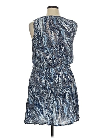 Converse One Star Cocktail Dress (view 2)