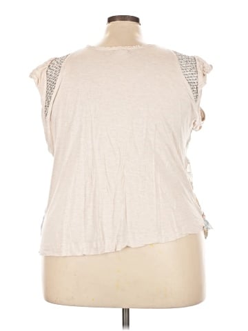 Tiny Sleeveless Blouse (view 2)