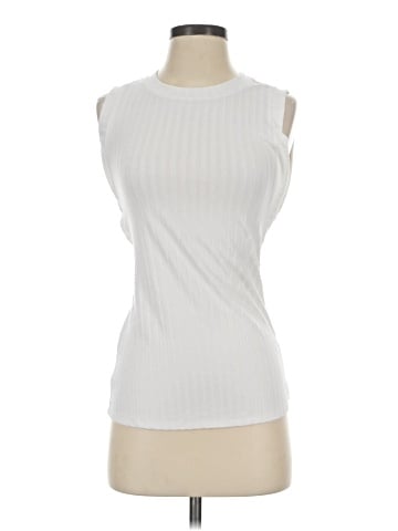 Maurices Sleeveless T-Shirt (view 1)
