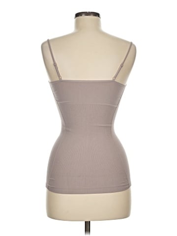 Unbranded Sleeveless T-Shirt (view 2)