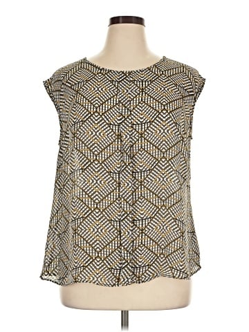 Worthington Sleeveless Blouse (view 1)