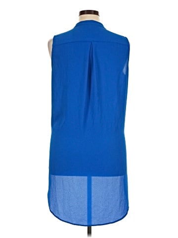 Melissa Paige Sleeveless Blouse (view 2)