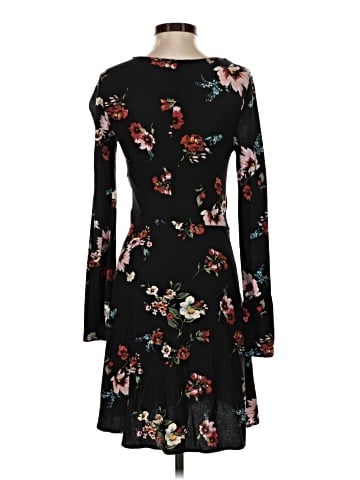 Bershka Casual Dress (view 2)