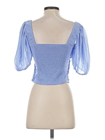 Abercrombie & Fitch Short Sleeve Top (view 2)