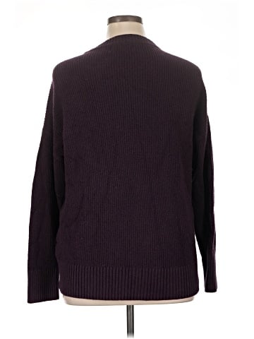 Old Navy Pullover Sweater (view 2)