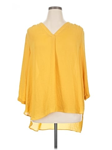 a.n.a. A New Approach 3/4 Sleeve Blouse (view 1)