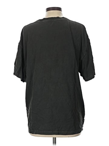 Abercrombie & Fitch Short Sleeve T-Shirt (view 2)