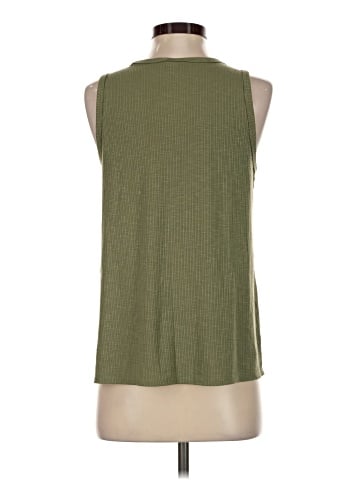 Old Navy Sleeveless Top (view 2)