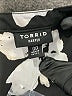 Torrid 100% Polyester Floral Black 3/4 Sleeve Blouse Size Med Plus (00) - photo 7