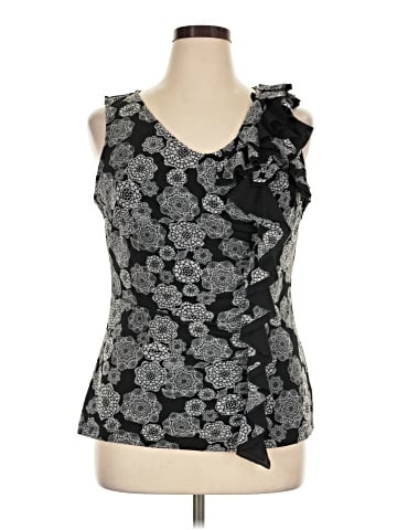 Elle Sleeveless Blouse (view 1)