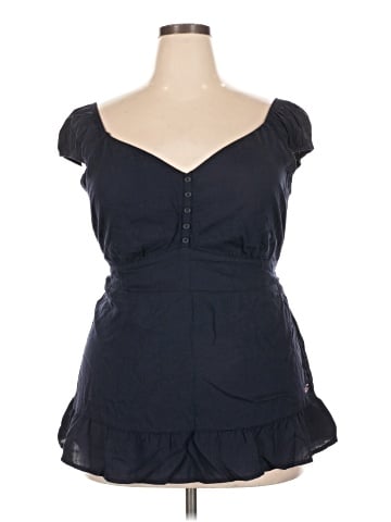 Hollister Sleeveless Blouse (view 1)