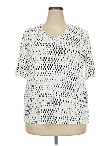 Chico's Short Sleeve T-Shirt (view 1)