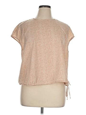 Worthington Short Sleeve Top (view 1)