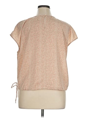 Worthington Short Sleeve Top (view 2)