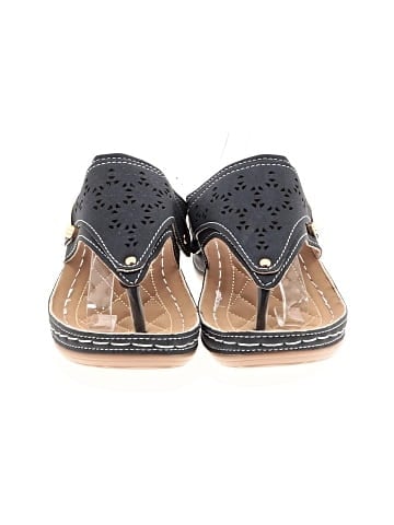 Unbranded Flip Flops (view 2)