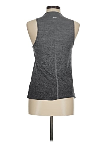 Nike Sleeveless Top (view 2)