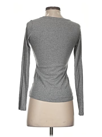 Uniqlo Long Sleeve T-Shirt (view 2)