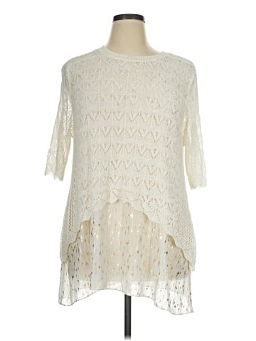 V Cristina Poncho (view 1)