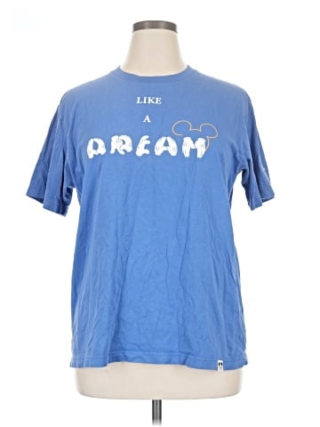 UT for Uniqlo Short Sleeve T-Shirt (view 1)
