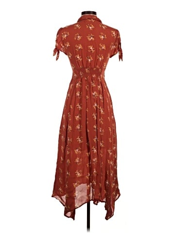 Urban Outfitters Casual Dress (view 2)