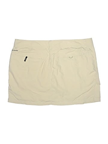 Columbia Khaki Shorts (view 2)