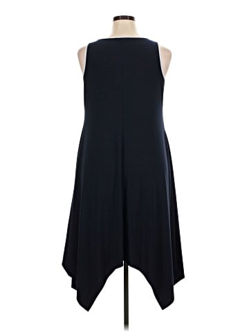 Roz & Ali Casual Dress (view 2)