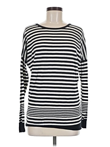 Vince. Long Sleeve T-Shirt (view 1)