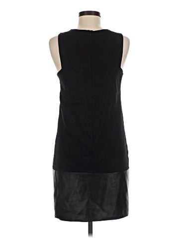 Red Saks Fifth Avenue Casual Dress (view 2)