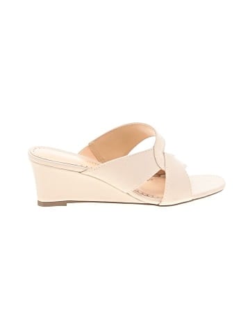 Adrienne Vittadini Wedges (view 1)