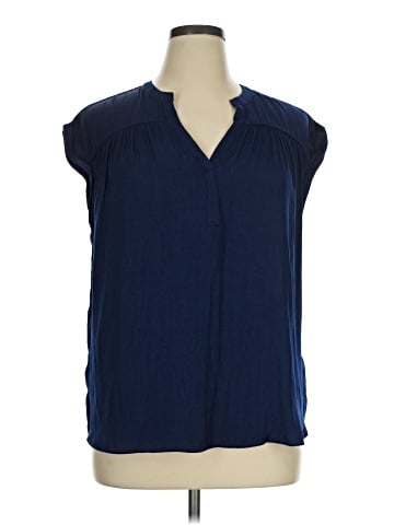 Maison d' Amelie Sleeveless Blouse (view 1)