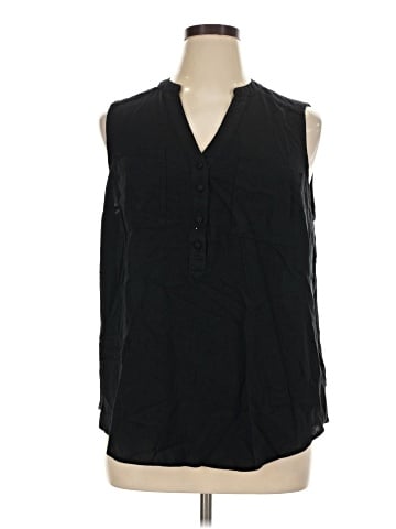 Torrid Sleeveless T-Shirt (view 1)